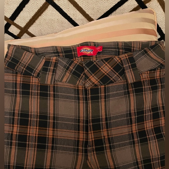 Stretchy Brown Plaid Dickies - Picture 4 of 6